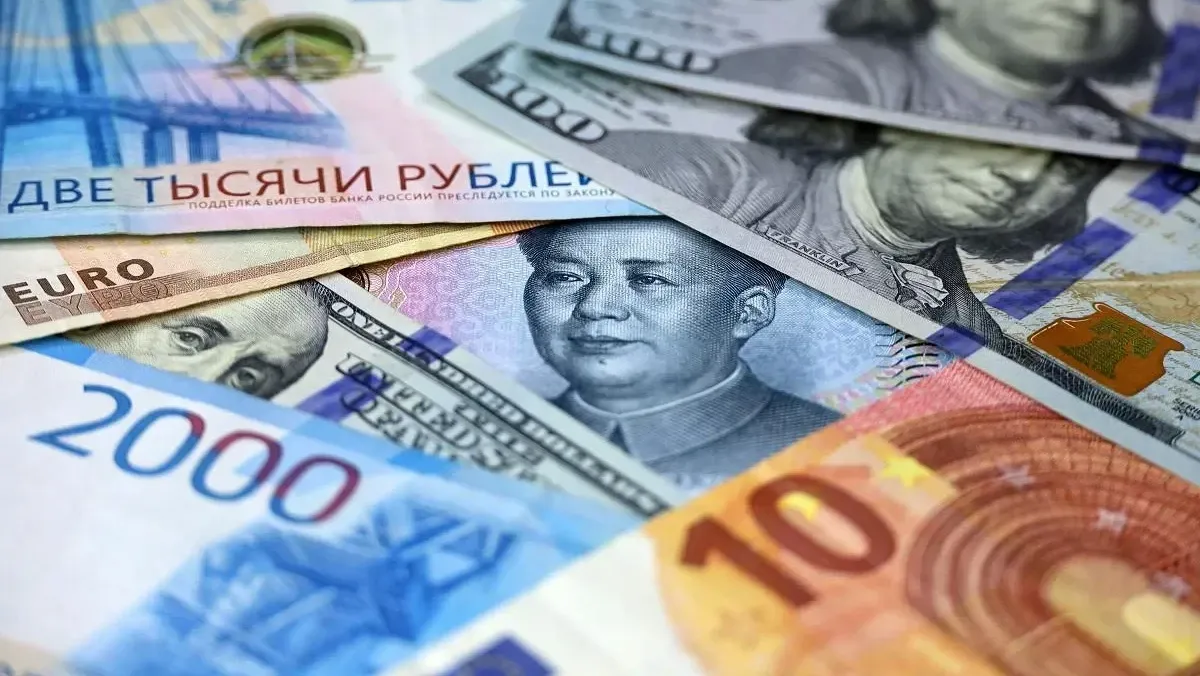 Официальный курс валют на 13 марта в Кыргызстане: евро, рубль и юань пошли на спад