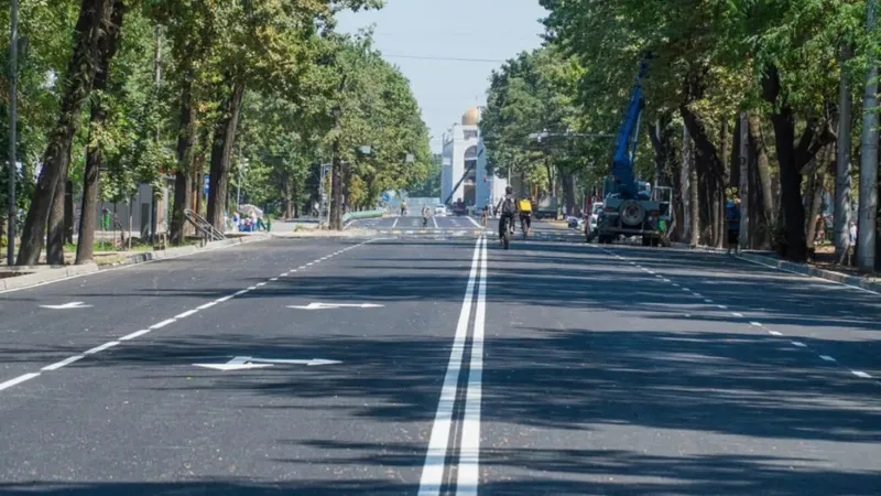 На отдельных улицах Бишкека будут введены временные ограничения движения