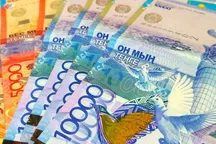 Евро обновил годовой минимум, рубль и тенге дешевеют: курсы валют на 9 октября